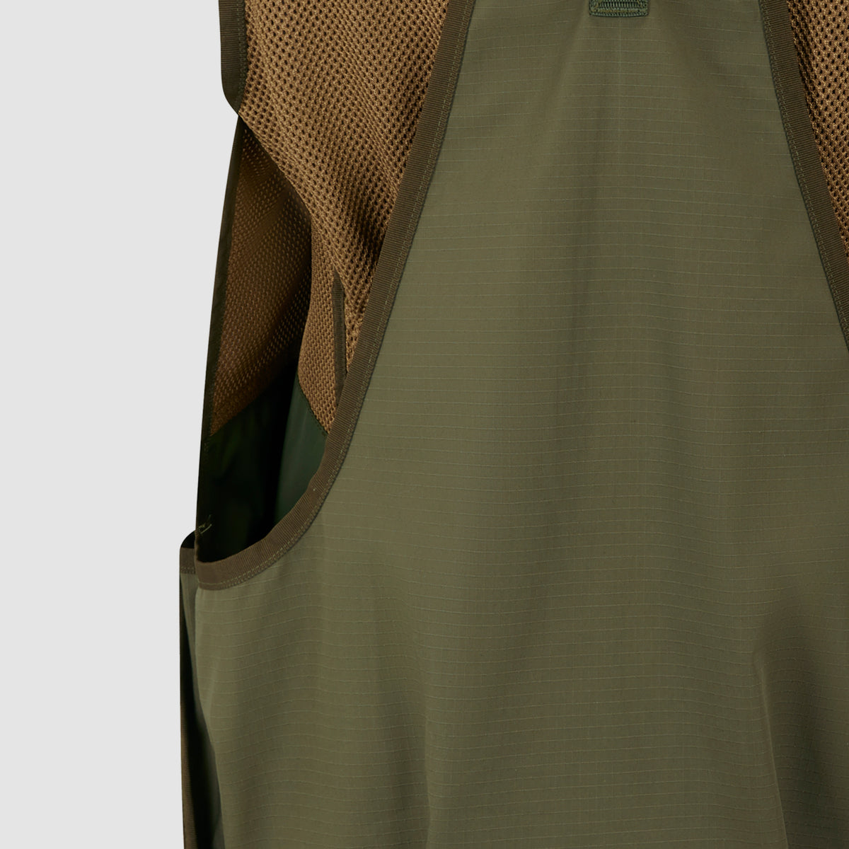 Field Vest Combo Cinched