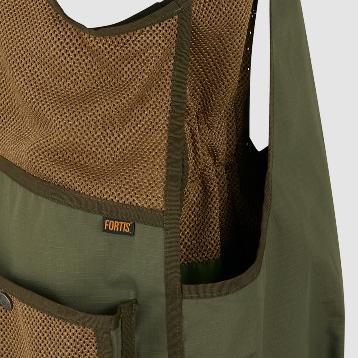 Field Vest Combo Cinched