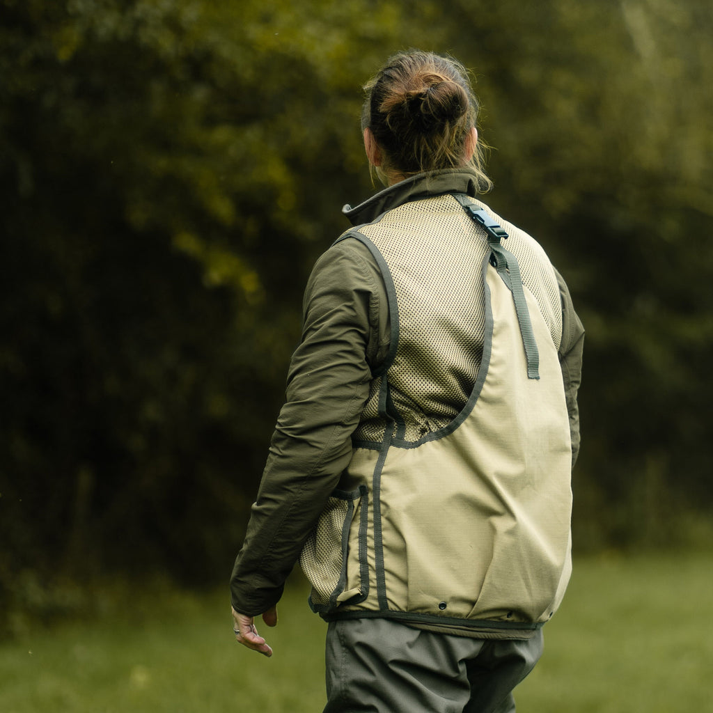 Field Vest Cinched Black